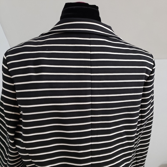 Nina McLemore Black and White Striped Open Blazer - Picture 7 of 8